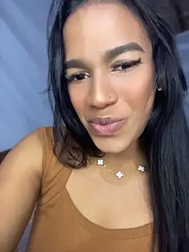 FlorSalvaje  online show from April 28, 1:26 am