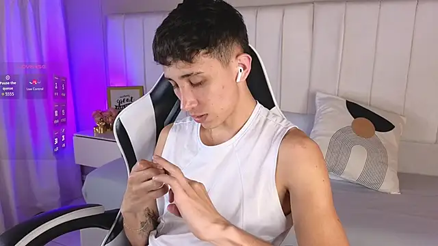 Rome cortes online show from March 28, 7:13 pm