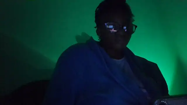 SexyGemBeauty online show from March 1, 4:25 am