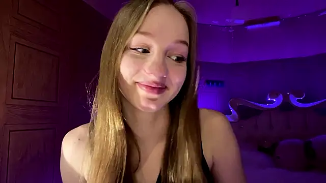 Anika Socutehe online show from March 4, 4:24 pm