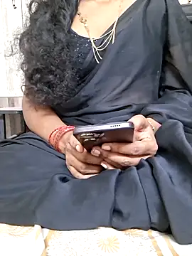 Snapshot of AnushaTelugu chatting on June 12, 8:08 pm AnushaTelugu online show from June 12, 8:08 pm