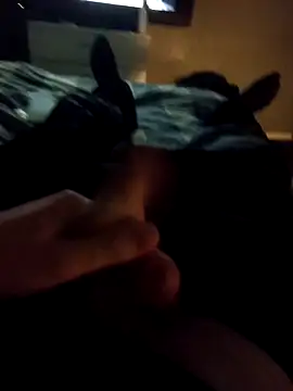 Ajjjjhughes online show from April 18, 3:10 am