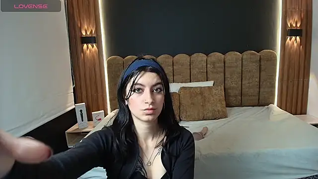 AmbarLee  online show from March 10, 11:59 am