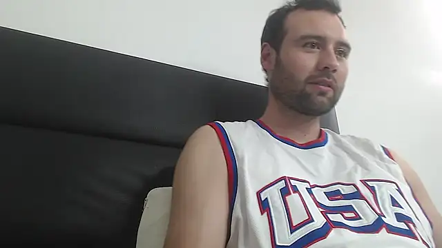 CarterHott online show from April 27, 11:58 pm