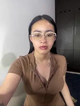 Anni Rose online show from March 23, 9:02 am