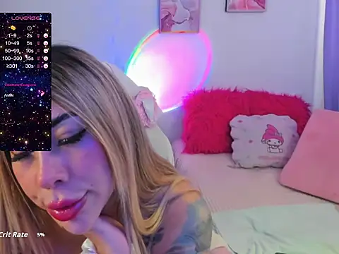 Snapshot of Martina_robertss chatting on July 9, 12:31 pm Martina robertss online show from July 9, 12:31 pm