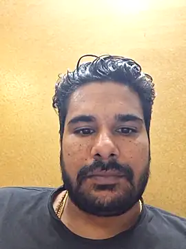 Snapshot of SingleTest chatting on March 6, 2:02 pm SingleTest online show from March 6, 2:02 pm