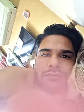 Snapshot of SingleTest chatting on March 11, 9:32 pm SingleTest online show from March 11, 9:32 pm