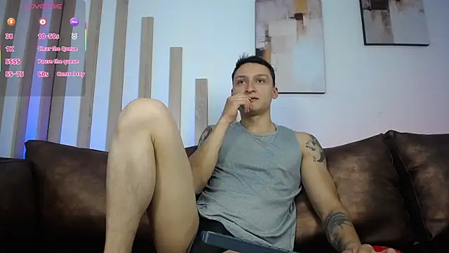 DIEGO JONES online show from July 8, 1:04 pm