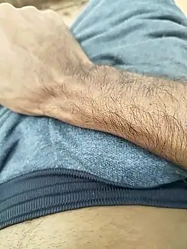 Victorpau22cm online show from March 1, 6:54 pm