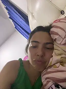 allyson-cute03 online show from April 7, 9:04 pm