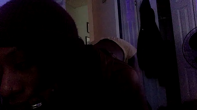 Kyzse Splash-er online show from February 28, 4:08 pm