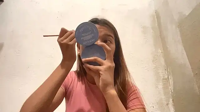 Snapshot of MickiPrusak chatting on March 3, 8:20 am MickiPrusak online show from March 3, 8:20 am