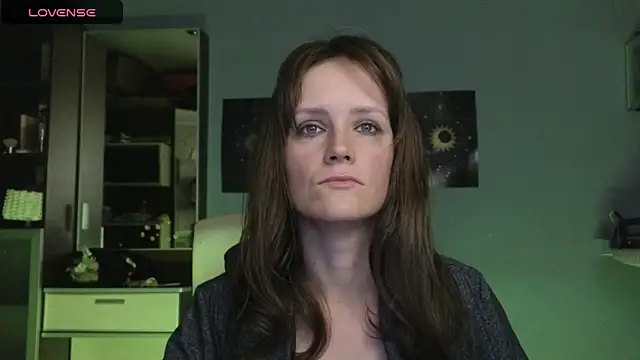 Tender Swan online show from June 2, 9:39 pm