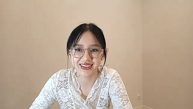 SolvedGlobe online show from April 13, 1:05 pm