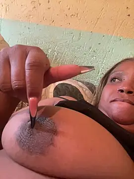 friendlybitch22 online show from July 14, 2:01 pm