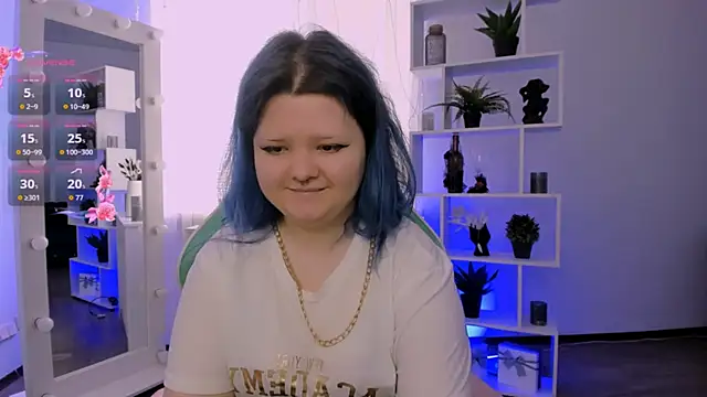 Lunaar  online show from April 5, 5:59 am