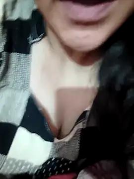 Snapshot of MUSKAN_786786- chatting on March 2, 6:36 am MUSKAN 786786- online show from March 2, 6:36 am