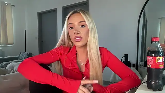 Naughtyblondex online show from June 30, 7:15 pm