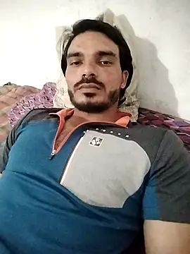 Snapshot of Rocky_boy4 chatting on March 3, 9:15 am Rocky boy4 online show from March 3, 9:15 am