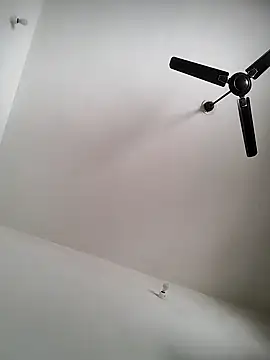 Snapshot of Rocky_boy4 chatting on March 4, 4:51 am Rocky boy4 online show from March 4, 4:51 am