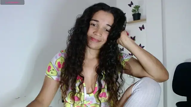 Snapshot of MagicHoney8 chatting on March 17, 3:00 am MagicHoney8 online show from March 17, 3:00 am