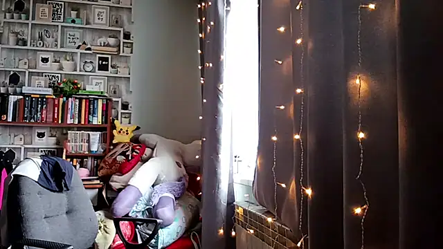 JInaMillsap online show from March 25, 6:08 am