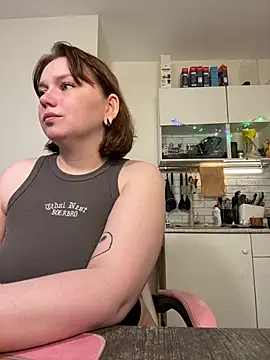 soft focus online show from March 23, 4:49 am