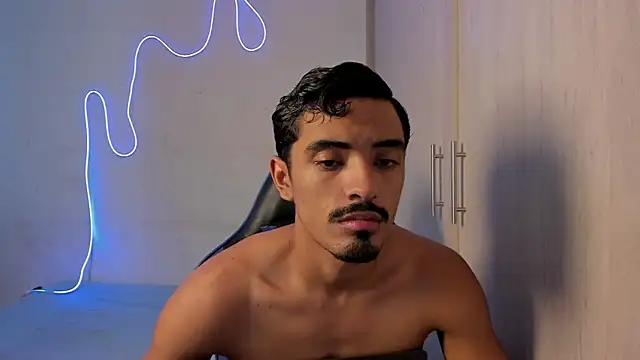 jossi12345j online show from March 23, 2:10 pm