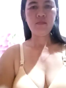 sweet lyn2025 online show from March 11, 7:20 pm