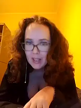 RealPervertCouple online show from March 18, 5:05 pm