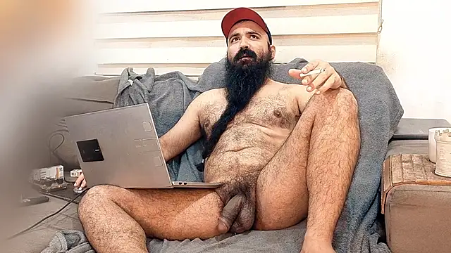 Snapshot of Barba_Negra_Fumador chatting on June 16, 10:23 pm Barba Negra Fumador online show from June 16, 10:23 pm