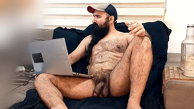 Snapshot of Barba_Negra_Fumador chatting on July 12, 7:38 pm Barba Negra Fumador online show from July 12, 7:38 pm
