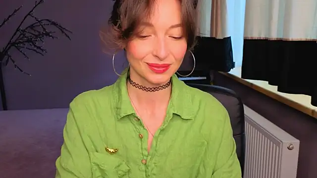 Kate Millersi online show from June 6, 11:48 am
