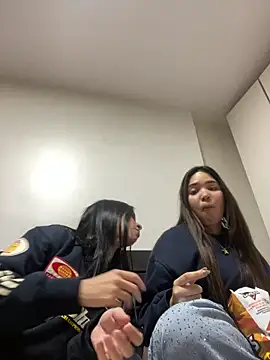 Snapshot of Genblan chatting on March 3, 9:31 pm Genblan online show from March 3, 9:31 pm