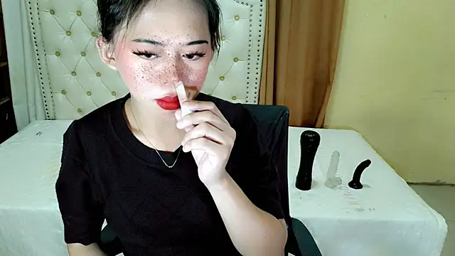 Seductive sophie online show from August 4, 1:53 am