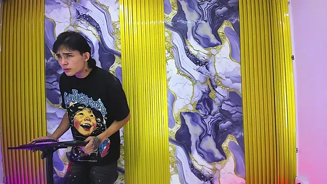 monky 0002 online show from June 24, 7:35 pm