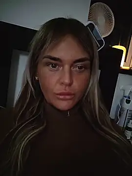 Snapshot of CarmenCapricorn chatting on March 11, 6:58 pm CarmenCapricorn online show from March 11, 6:58 pm