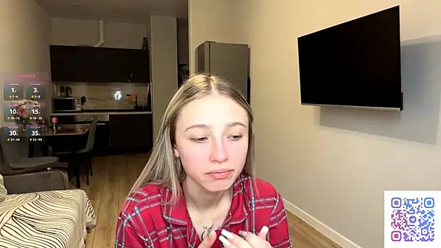 ClonedAge online show from April 18, 2:21 pm