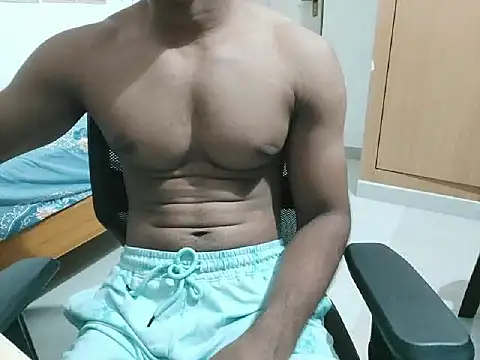 kratosTheHunk online show from June 20, 7:27 pm