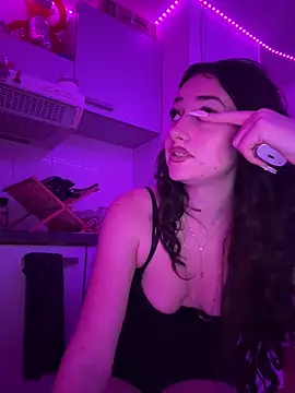 Claraaaaa06 online show from March 2, 8:37 pm