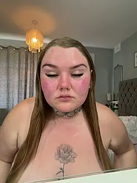 BeeMay22 online show from June 14, 2:41 pm