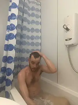 ukhungstud26 online show from March 10, 10:37 pm