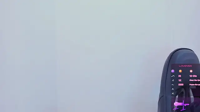 Kloeraize online show from April 5, 8:39 pm