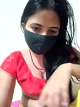 Snapshot of Poojalodhi_567 chatting on March 4, 2:45 pm Poojalodhi 567 online show from March 4, 2:45 pm
