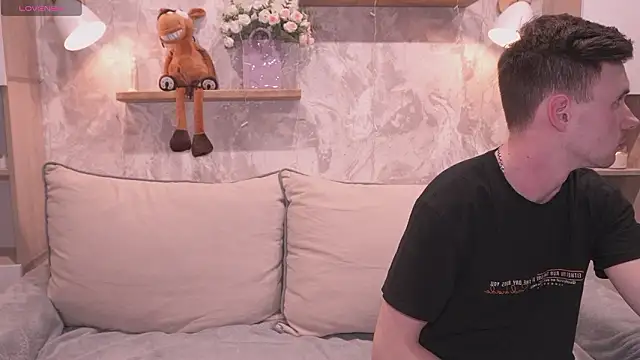 Snapshot of Magic_Pasha chatting on March 4, 4:57 pm Magic Pasha online show from March 4, 4:57 pm