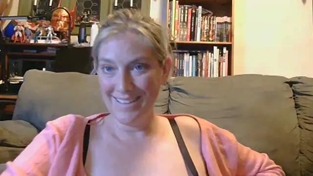 MistyMountains96 online show from June 5, 3:24 am