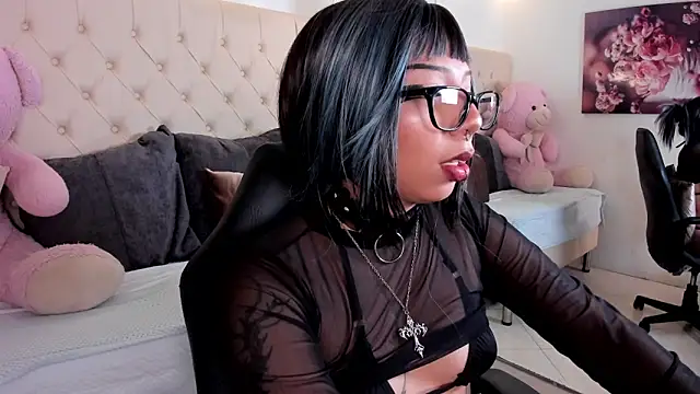 kimknox online show from March 7, 12:35 pm