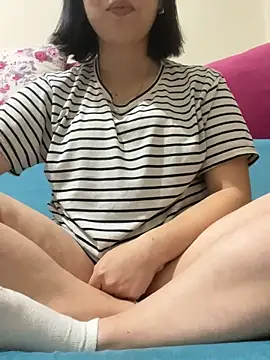 Snapshot of edeece chatting on March 3, 10:59 pm edeece online show from March 3, 10:59 pm