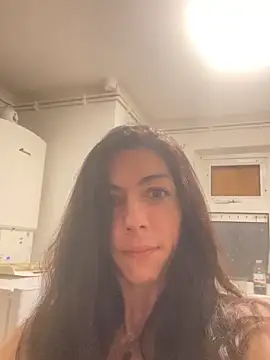 Nikkie925 online show from March 29, 3:06 am